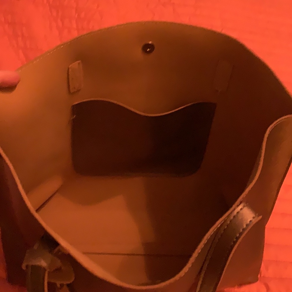 Purse - Picture 2 of 2